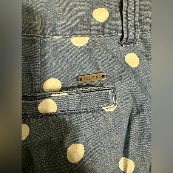 U.S. Polo Assn. Women’s  Polka Dot Chino Shorts, Blue Sz 8 - Picture 10 of 12